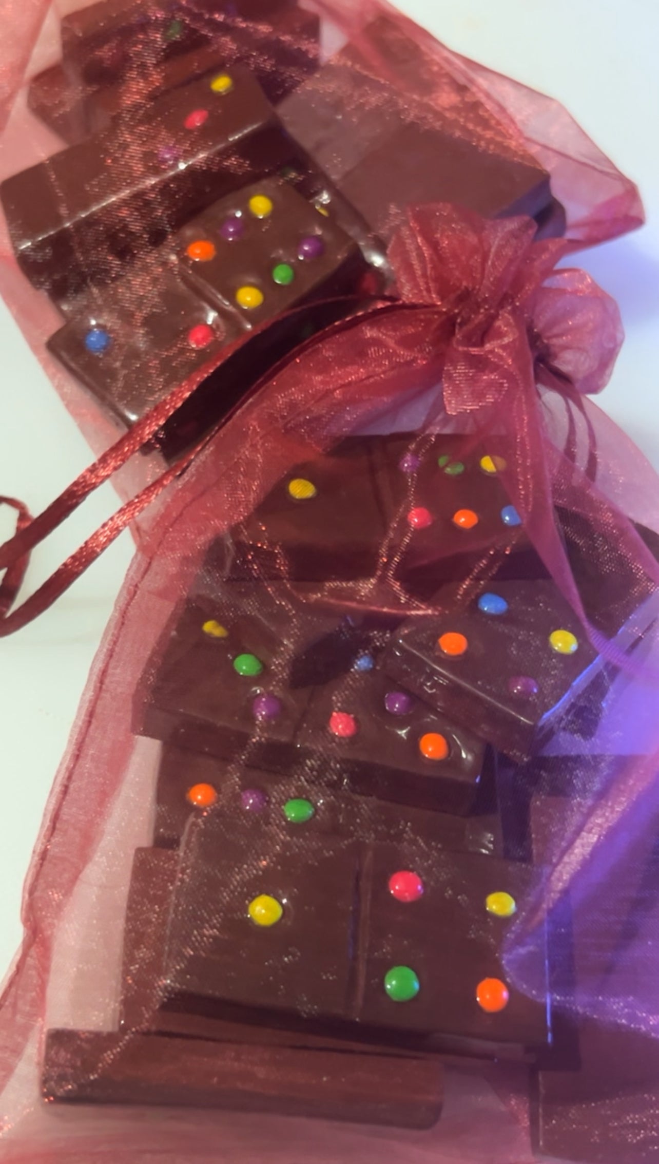 Cosmic brownie dominos