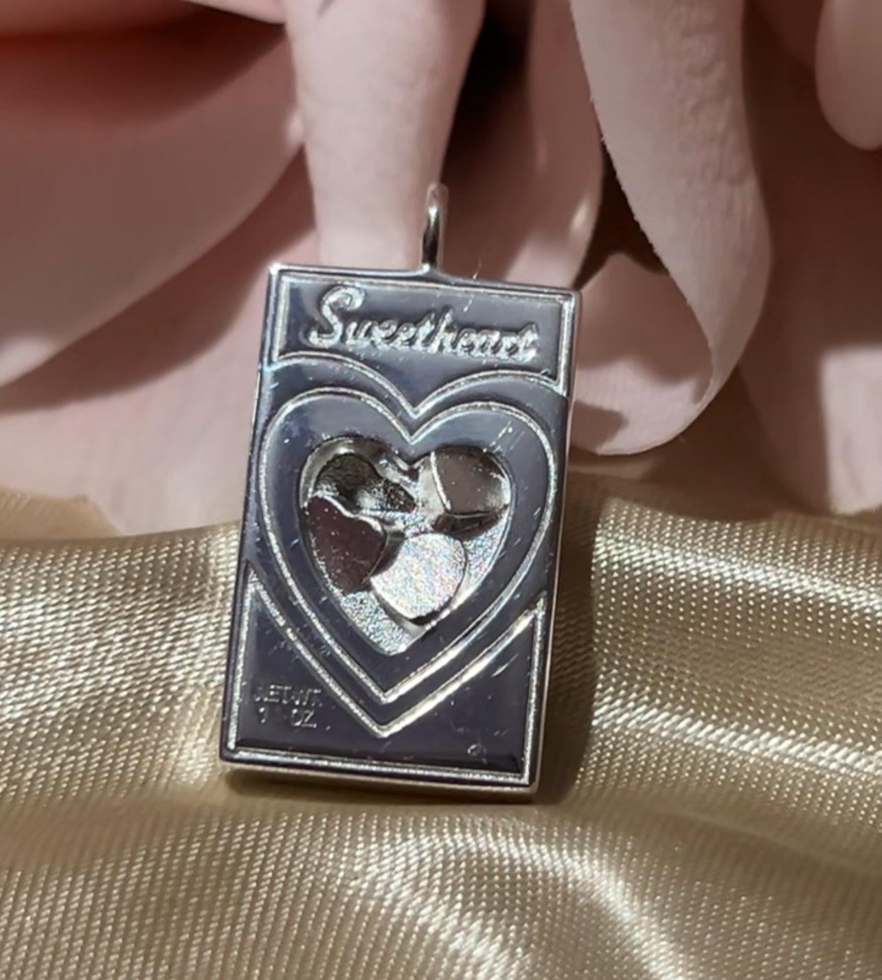 Silver sweetheart box charm