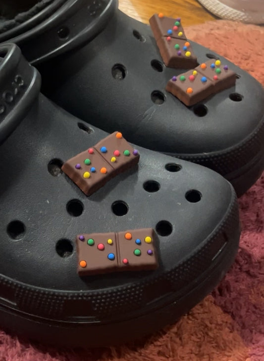 2 pc rainbow brownie clog shoe charms